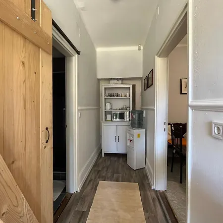 Abadi Major Kemences Udvar Apartmán *