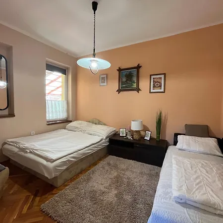 Apartmán Abadi Major Kemences Udvar Abádszalók